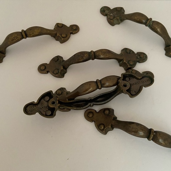 1973 FO-3695-001 National Lock Brass Pulls/Handles - Cabinet Door Drawer:Lot 6 - Picture 5 of 5